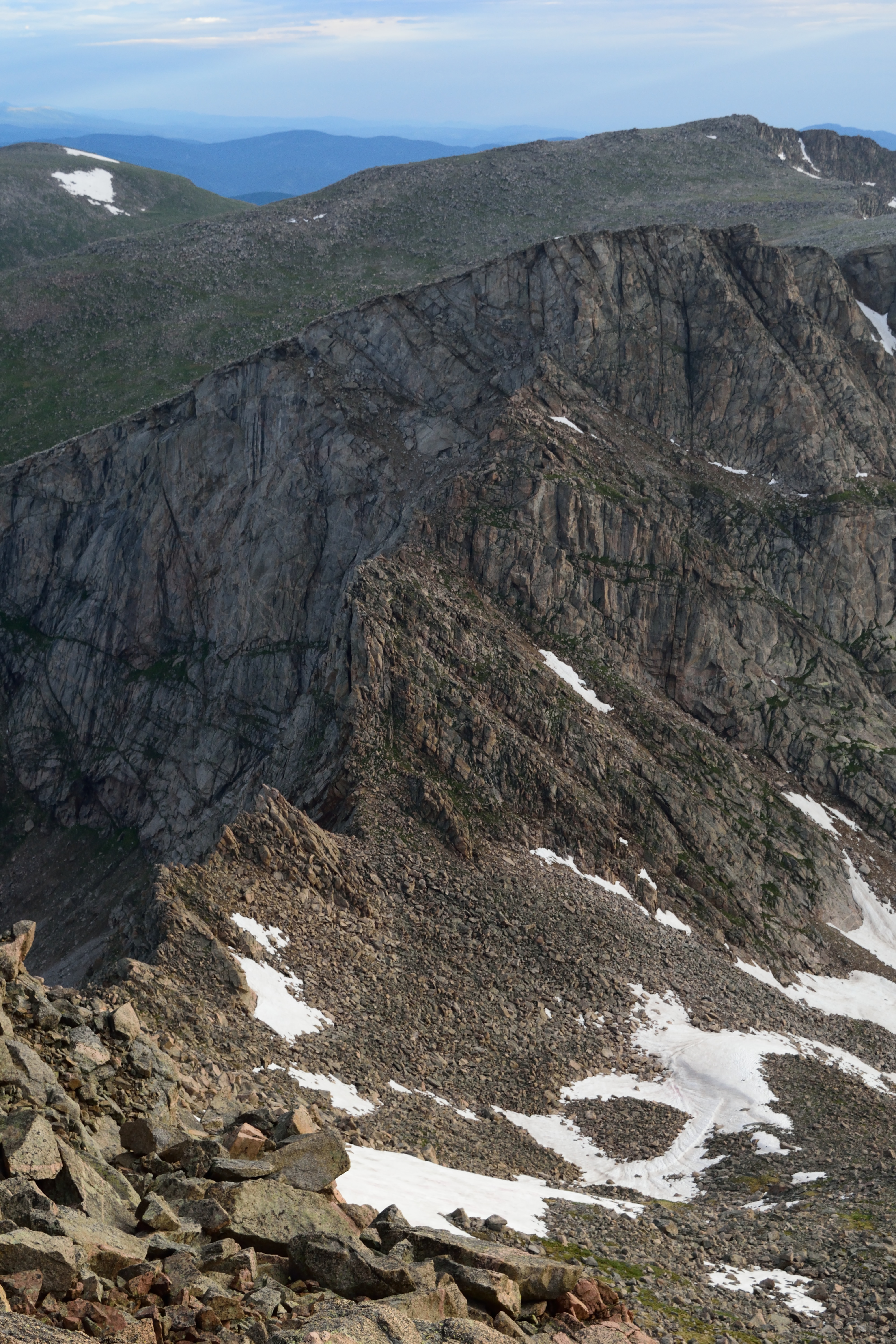 are dogs allowed on mt evans