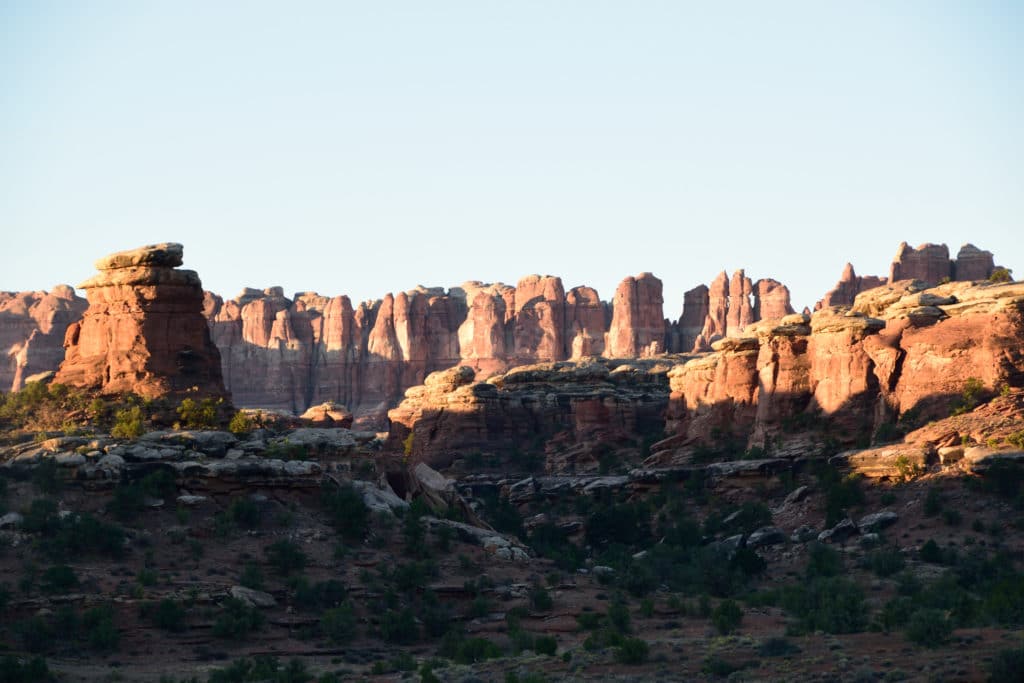 Needles District Canyonlands National Park Hike Guide