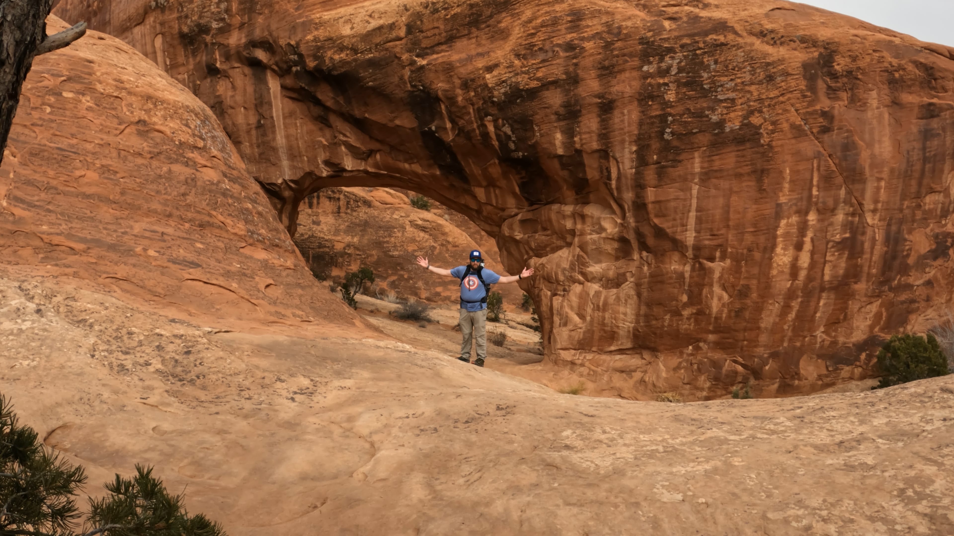 What to Wear to Hike Arches National Park